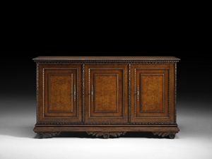 Art. C18 buffet, Buffet de style classique, dcor dans la racine de cendres