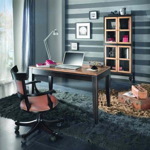 Bureau ARMH930, Bureau avec marqueterie