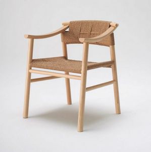 Haiku fauteuil en paille, Chaise en frne, assise et dossier en paille