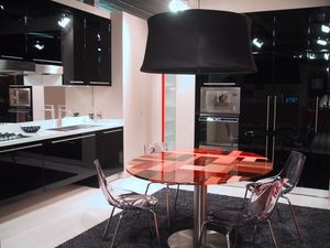 BLACK, Cuisine sophistique avec des meubles suspendus, en diffrentes couleurs