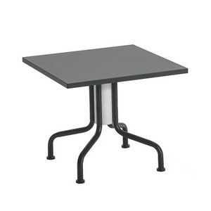 Aida Q basso, Table basse avec plateau carr en stratifi