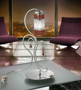 Casanova table lamp, Lampe en mtal forg  la main, par des bureaux modernes