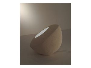 Oblo', Lampe pour sol ou une table, faite de pierre sculpte