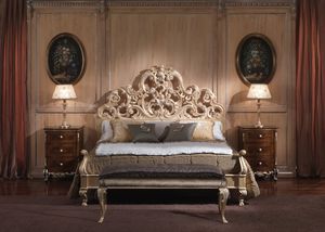 3660 LIT, Lit avec style baroque, de chambres luxueuses, structure en bois avec finition  la feuille d'or revtu