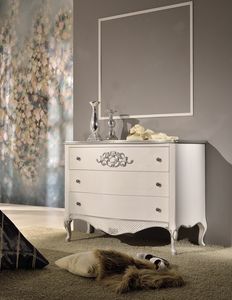 Art. 768, Commode de style classique, finition blanche et argente