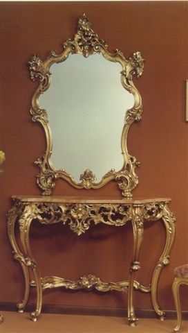 565 MIROIR, Miroir avec cadre sculpt, avec la finition  la feuille d'or