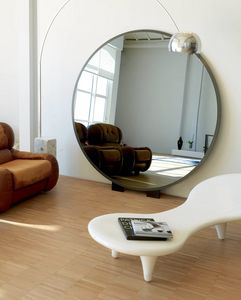 Circle 207, Grand miroir rond