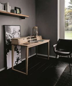 Scrittoio, Bureau de bois en chne massif