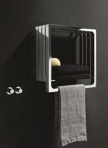 Montecarlo, Radiateur salle de bains, avec sche-serviettes et de classer