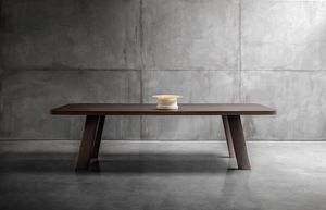 Native Rectangular Table, Table design indispensable