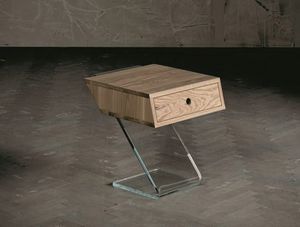 Cut table de nuit, Table de chevet en bois avec base en verre