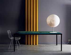 Ito, Table en mtal au design minimaliste