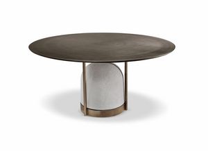 Arcano table ronde, Table avec base en bton