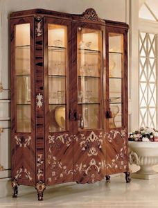 7514, 3 portes Vitrine, pour les environnements de style classique