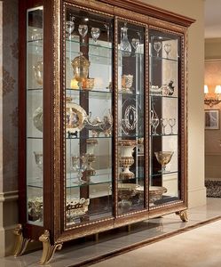 Giotto vitrine, Solide vitrine en bois, avec chssis en or et finition